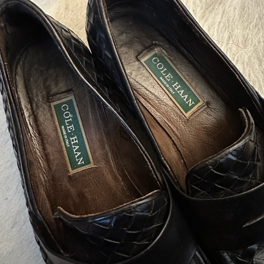 Vintage black leather woven loafers - Picture 3 of 6